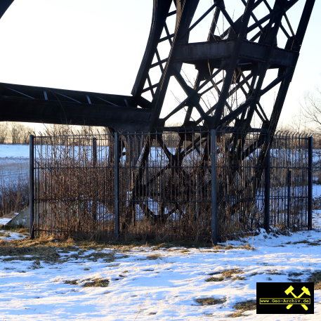 Tuerkschacht im Revier Schneeberg - Neustaedtel, Erzgebirge, Sachsen - 8. Februar 2023 (8).JPG